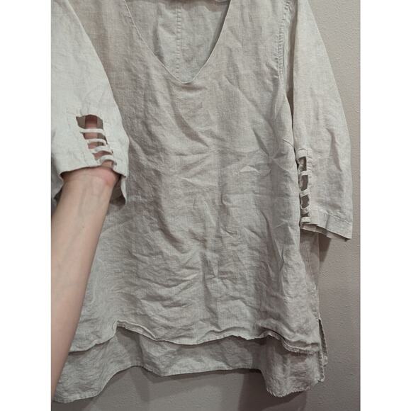 Women's v-neck 3/4 length sleeve tan linen tunic by ali miles 1X - Picture 2 of 7